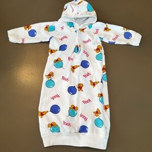 Disney Fruit of the Loom Vintage 90’s Winnie the Pooh Hooded Sleeping Gown